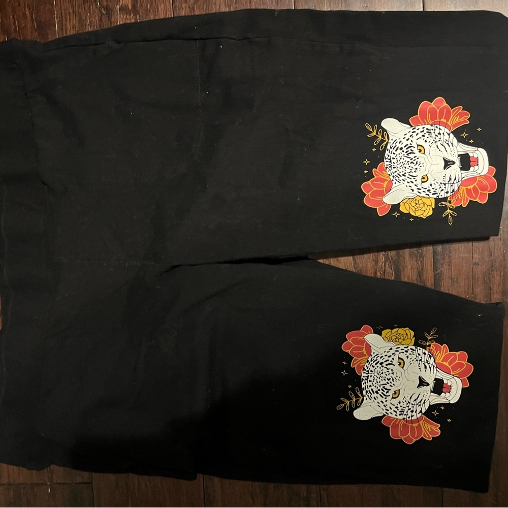 Torrid leggings size 3
